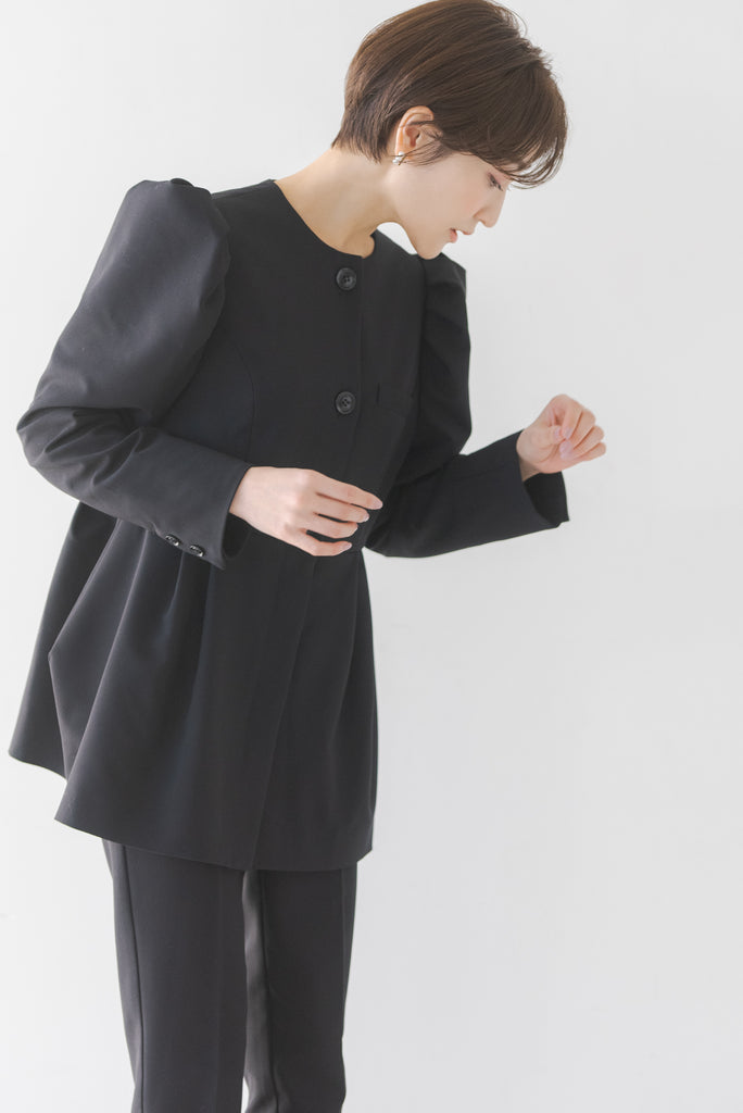 ノーカラージャケットregleam  リグリーム　ぺプラムジャケット｜PEPLUM JACKET